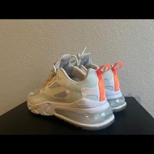 Nike Airmax 270 React 20 women’s shoes